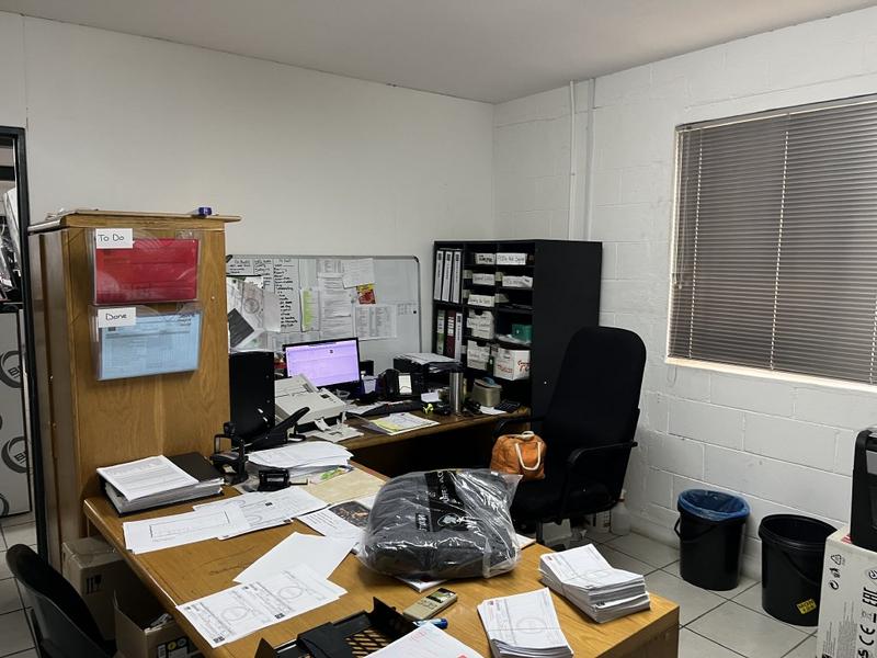 To Let commercial Property for Rent in Montague Gardens Western Cape